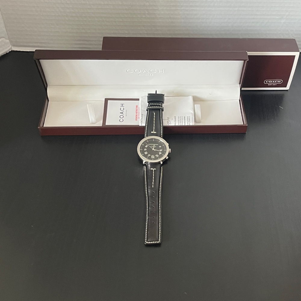 Coach Men's Black Leather Strap Watch
Stainless steel transatlantic watch.